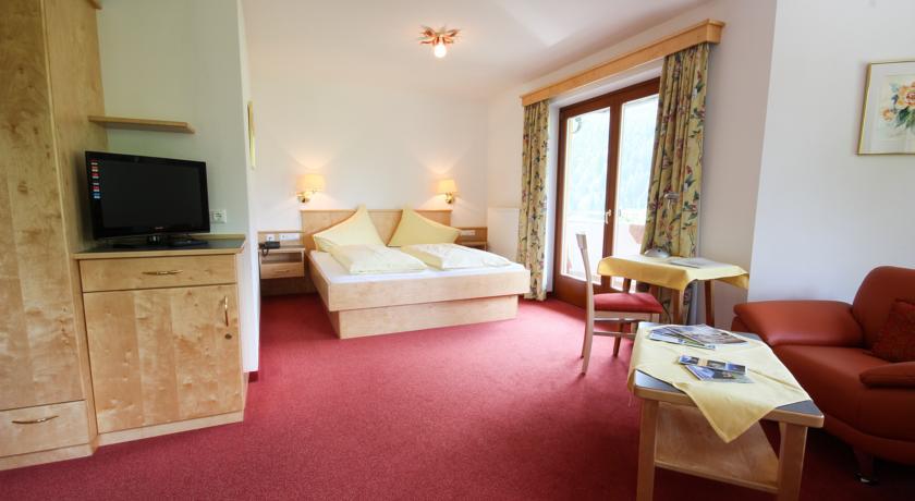 Hotel Garni Sonnblick Bad Kleinkirchheim Pokoj fotografie