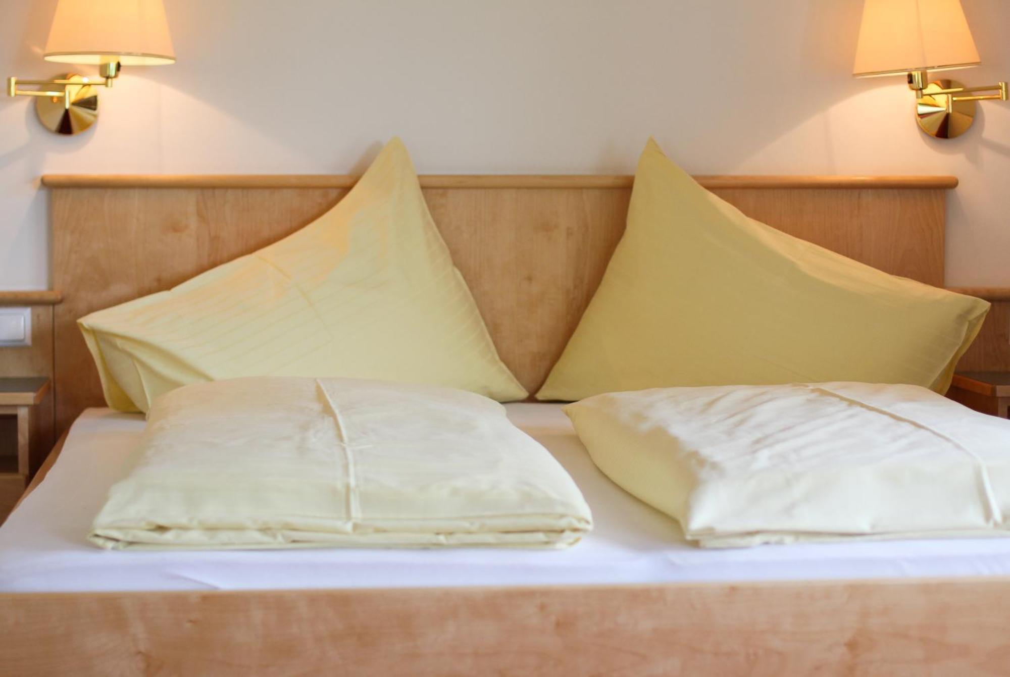 Hotel Garni Sonnblick Bad Kleinkirchheim Pokoj fotografie